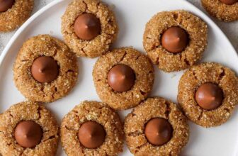 Flourless Peanut Butter Blossoms – Fit Foodie Finds